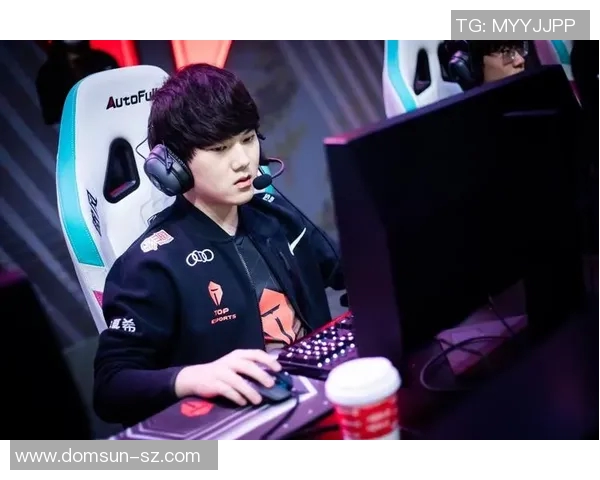 探索TES战队在英雄联盟S15赛季的转型历程与电竞比分背后的故事